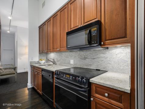 1244 West Chicago Avenue Chicago IL 60642