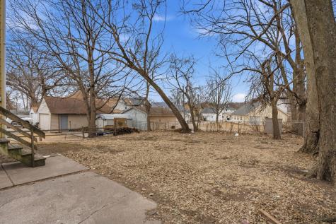 903 44TH Street Rock Island IL 61201