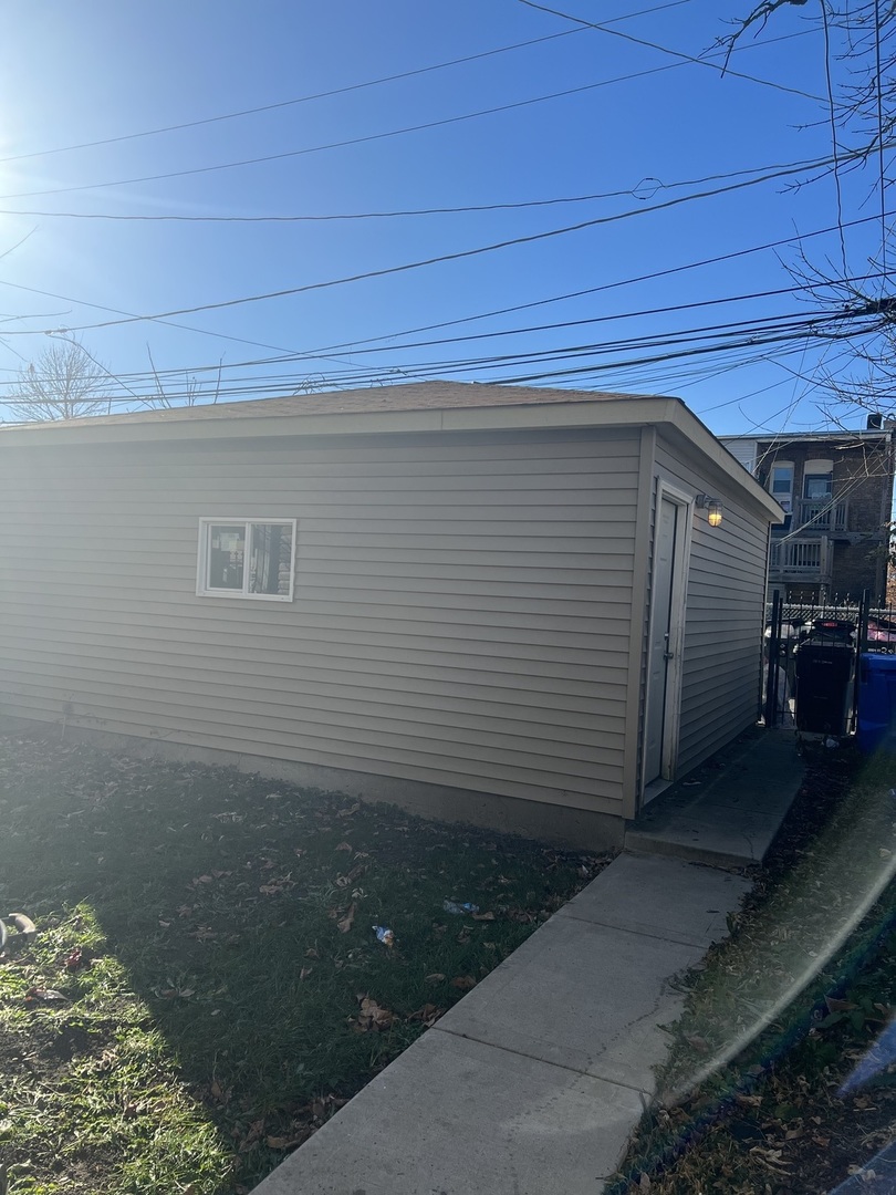 7826 South Morgan Street Chicago IL 60620