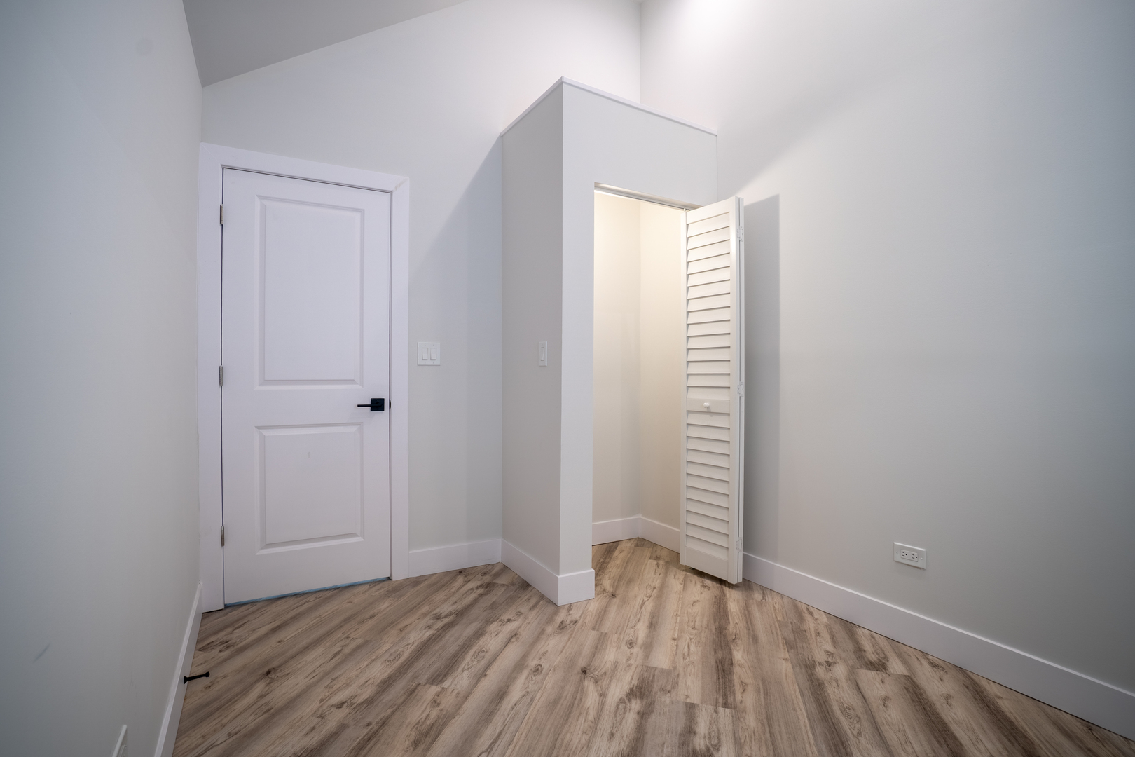 1425 West 16th Street Chicago IL 60608