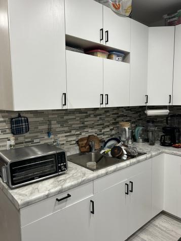 4142 North Bernard Street Chicago IL 60618