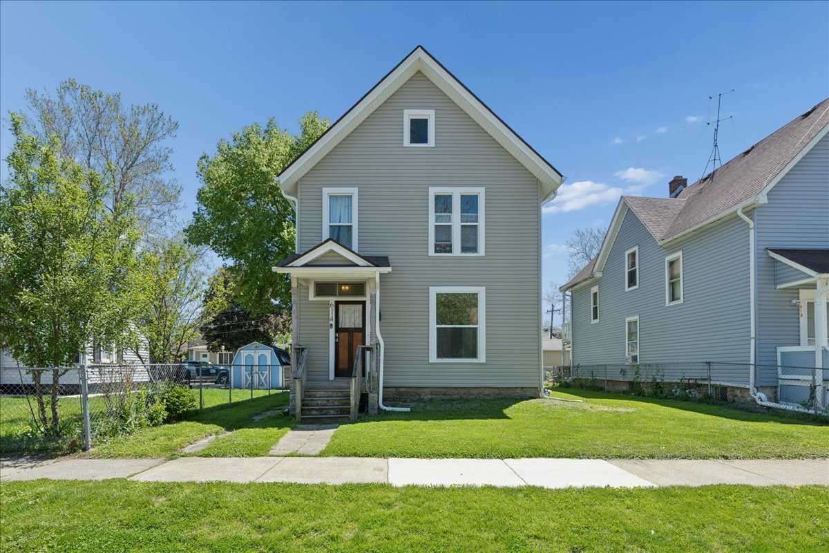 614 South Lincoln Avenue Aurora IL 60505