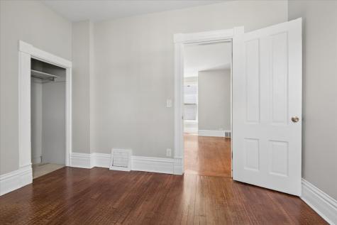 614 South Lincoln Avenue Aurora IL 60505
