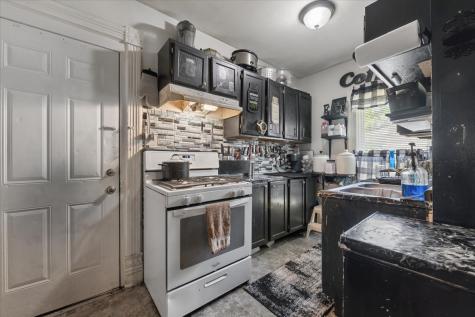 614 South Lincoln Avenue Aurora IL 60505