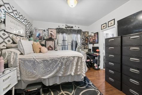 614 South Lincoln Avenue Aurora IL 60505