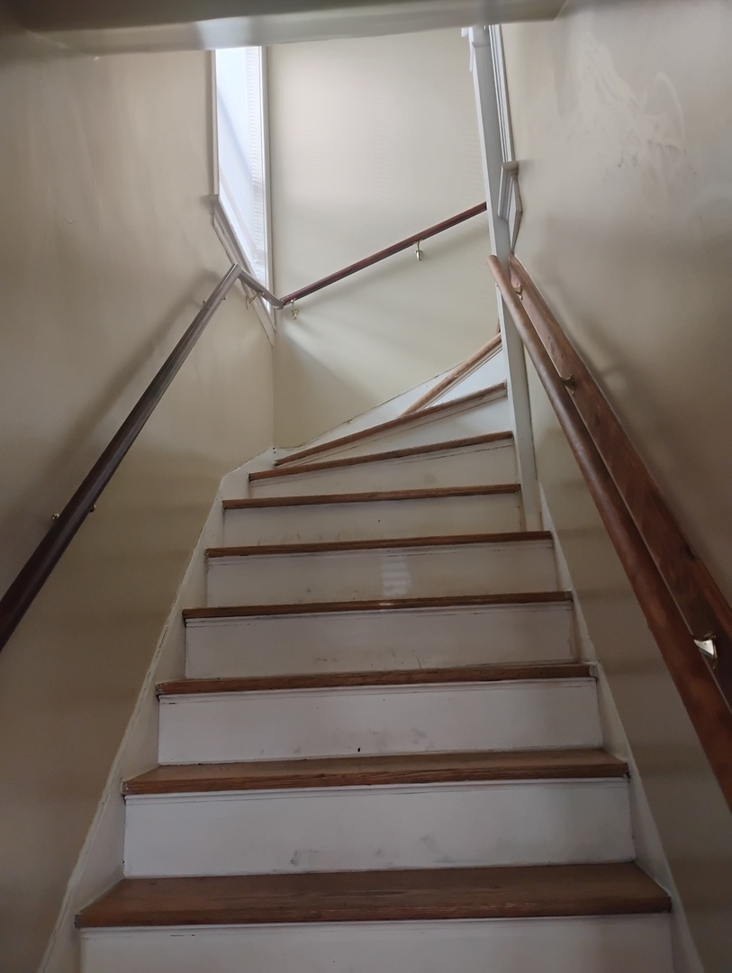 2441 North Hamlin Avenue Chicago IL 60647