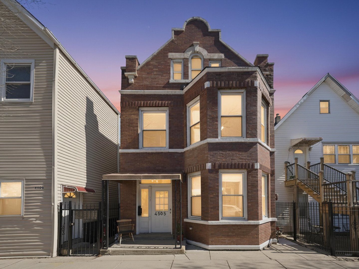 4505 South Justine Street Chicago IL 60609