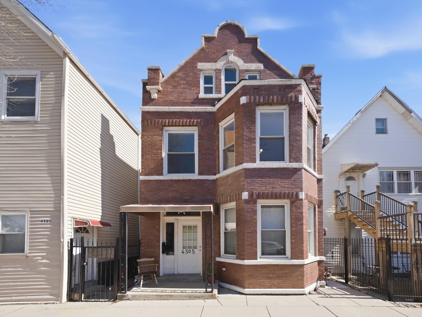 4505 South Justine Street Chicago IL 60609