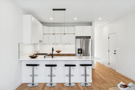 4206 South Calumet Avenue Chicago IL 60653