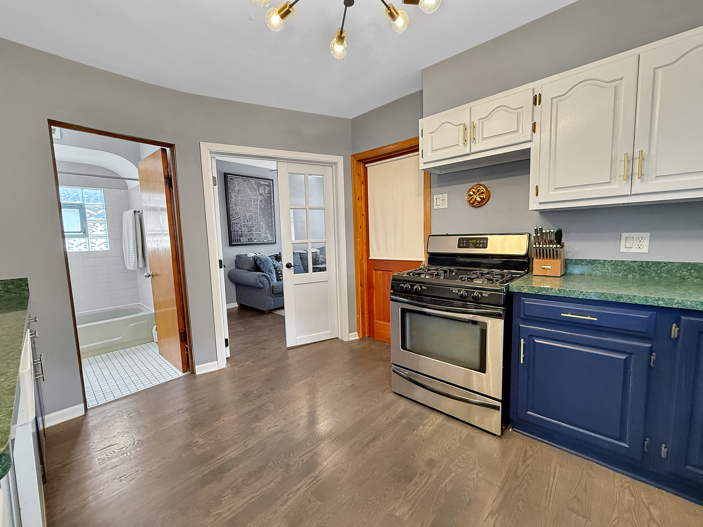 11143 South Christiana Avenue Chicago IL 60655