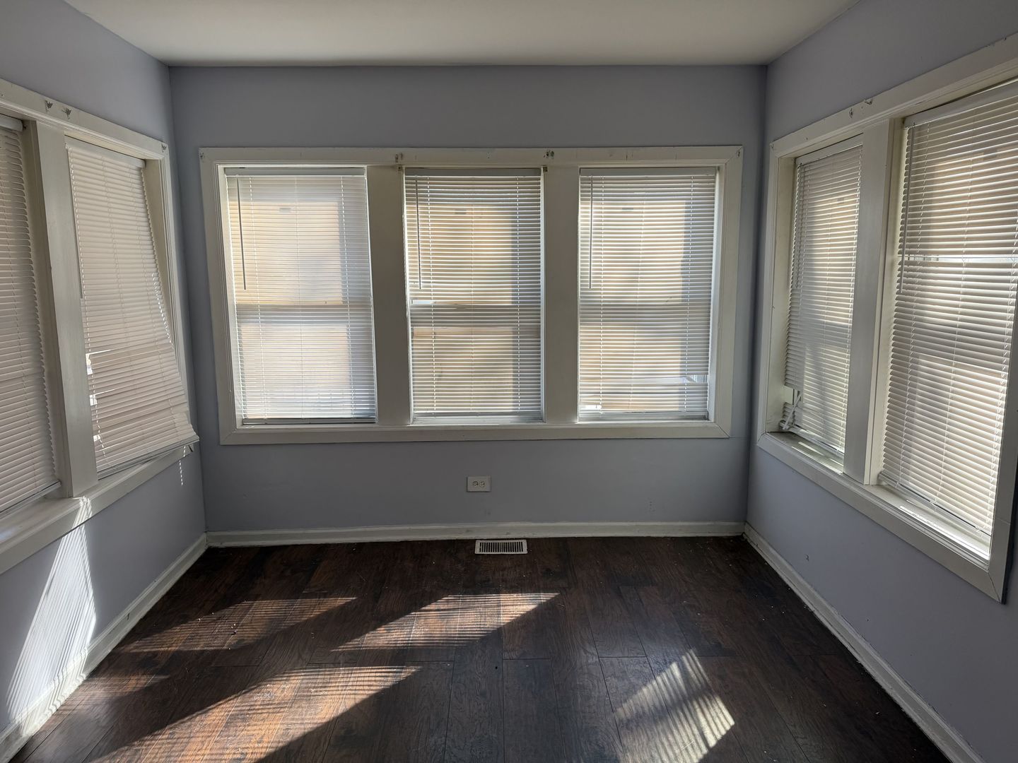 1044 West Marquette Road Chicago IL 60621