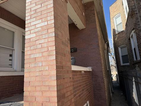1044 West Marquette Road Chicago IL 60621