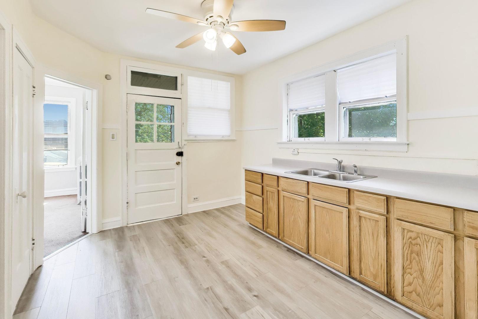 3559 South Seeley Avenue Chicago IL 60609