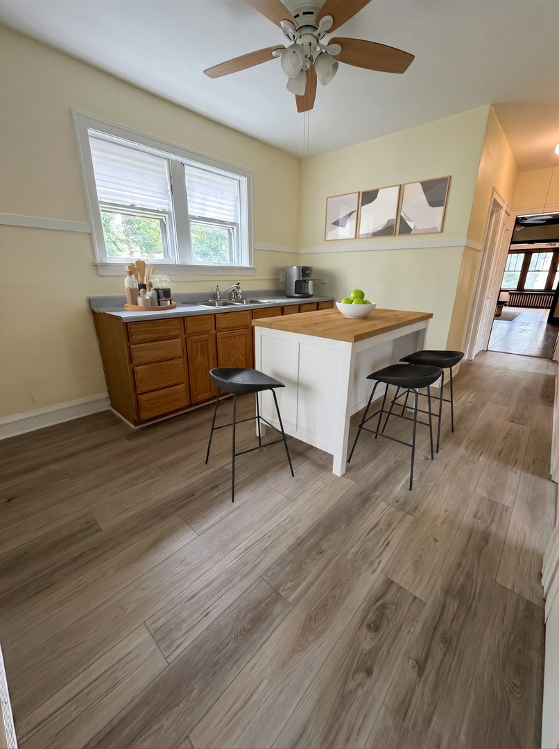 3559 South Seeley Avenue Chicago IL 60609