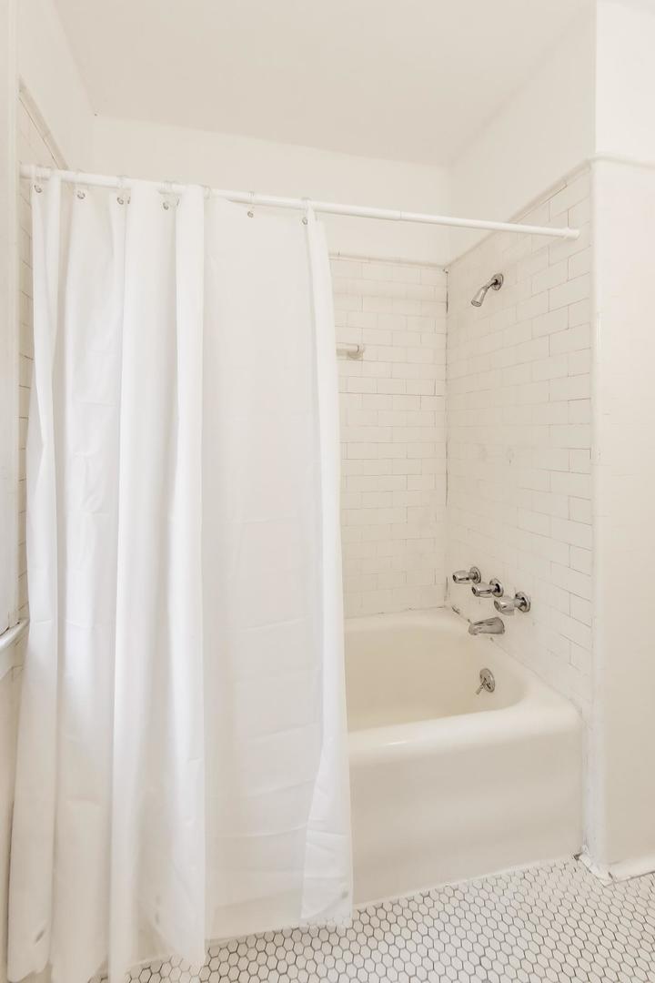 3559 South Seeley Avenue Chicago IL 60609