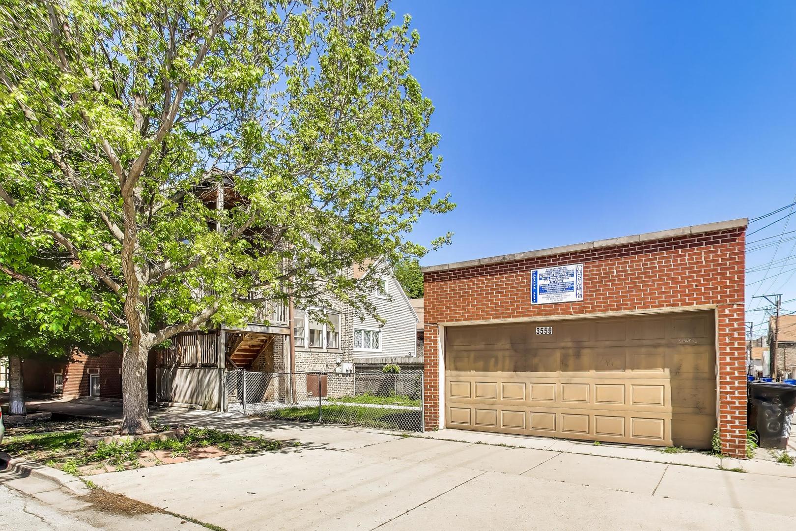 3559 South Seeley Avenue Chicago IL 60609