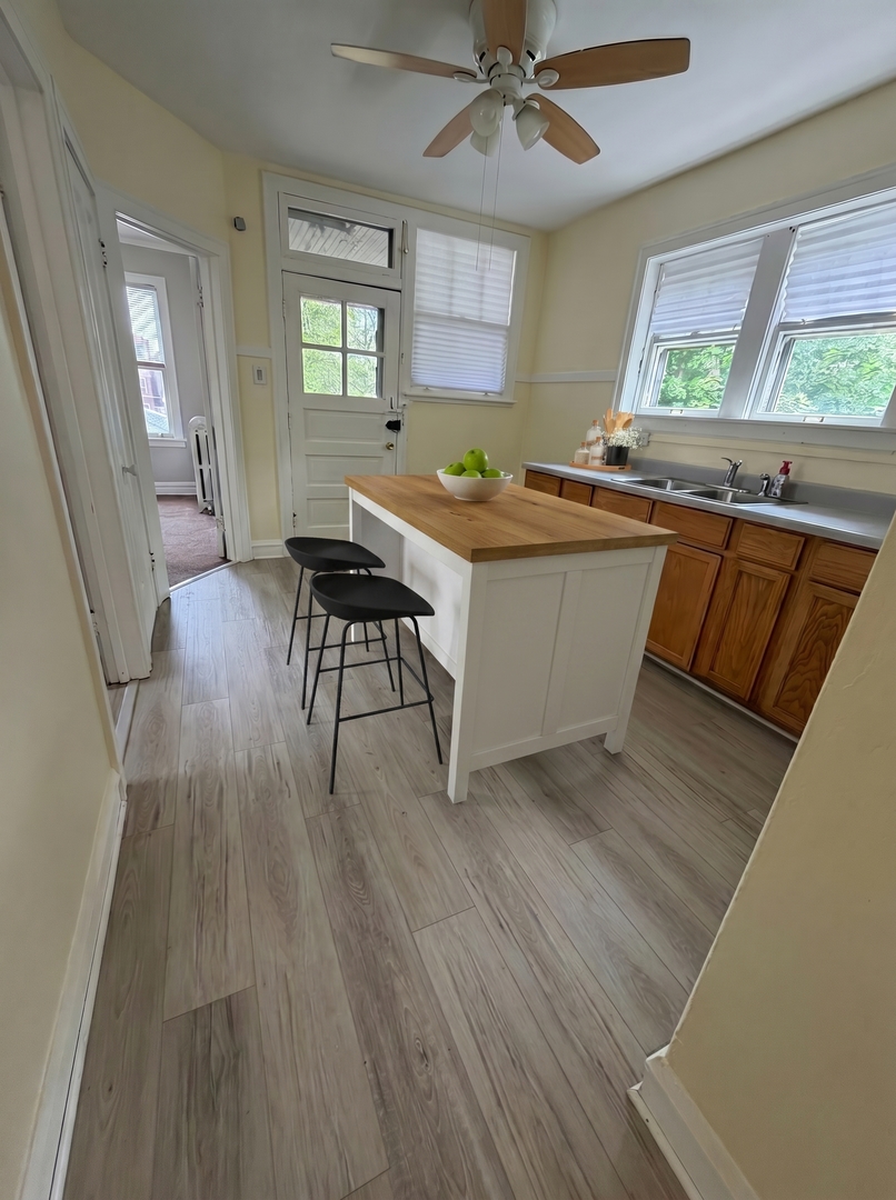 3559 South Seeley Avenue Chicago IL 60609