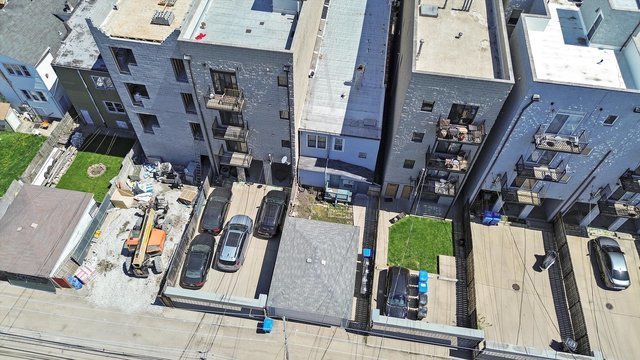 824 North California Avenue Chicago IL 60622