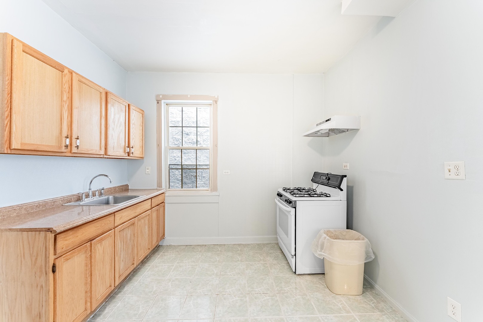 824 North California Avenue Chicago IL 60622
