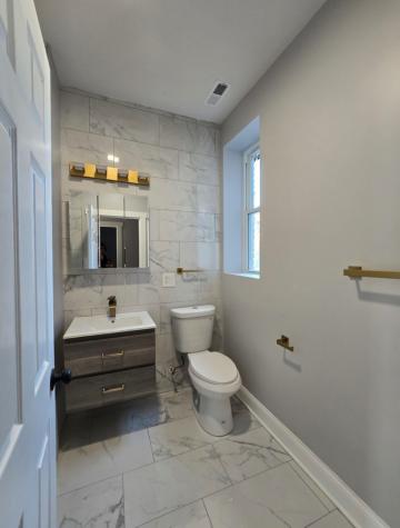 651 North Long Avenue Chicago IL 60644