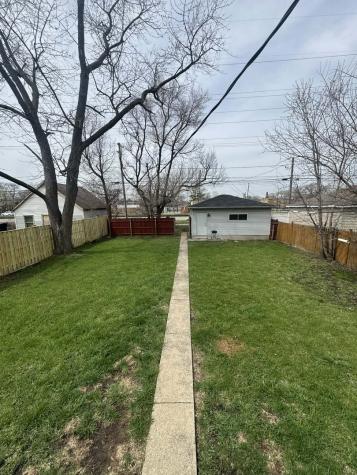 9710 South Genoa Avenue Chicago IL 60643