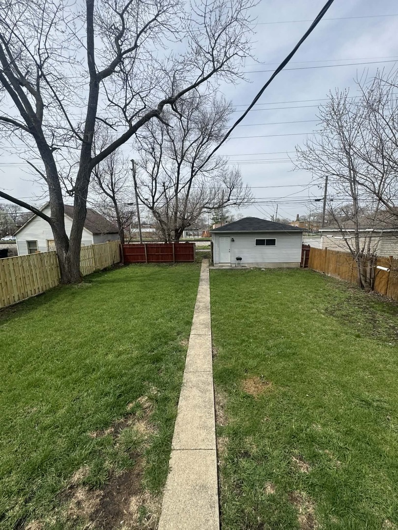 9710 South Genoa Avenue Chicago IL 60643