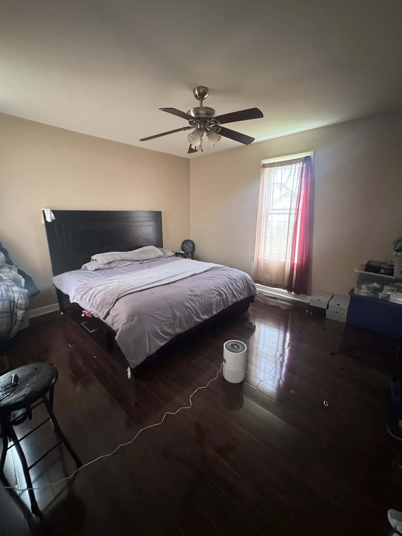 9710 South Genoa Avenue Chicago IL 60643