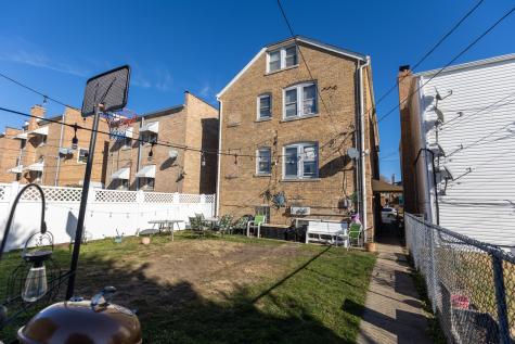 1626 South Home Avenue Berwyn IL 60402