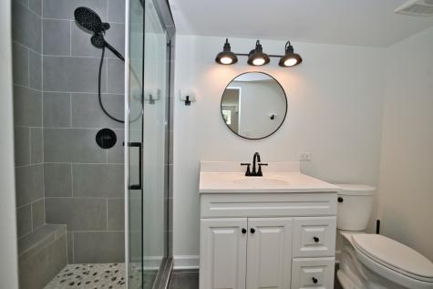 5936 North Melvina Avenue Chicago IL 60646