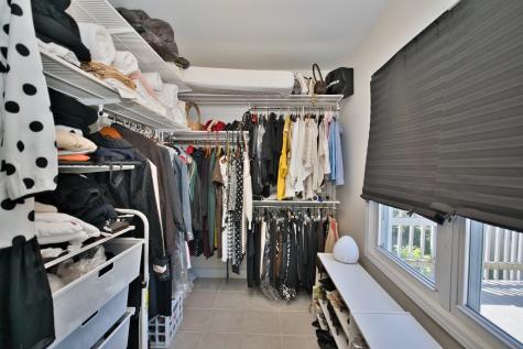 5936 North Melvina Avenue Chicago IL 60646