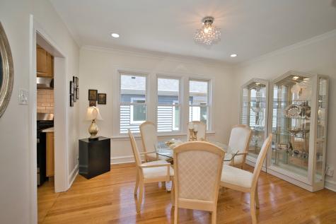 5936 North Melvina Avenue Chicago IL 60646