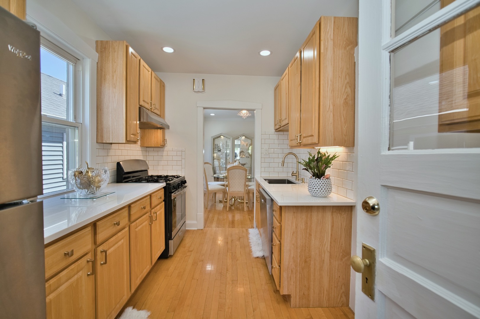 5936 North Melvina Avenue Chicago IL 60646