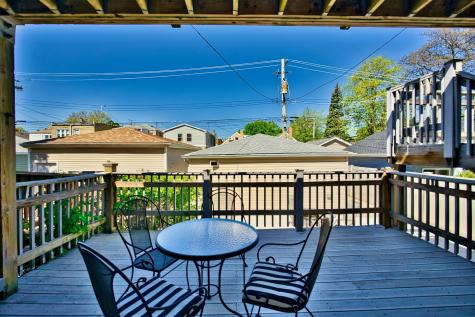 5936 North Melvina Avenue Chicago IL 60646