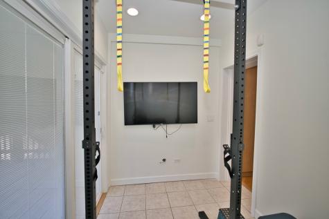 5936 North Melvina Avenue Chicago IL 60646