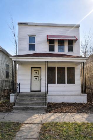 11705 South Lafayette Avenue Chicago IL 60628
