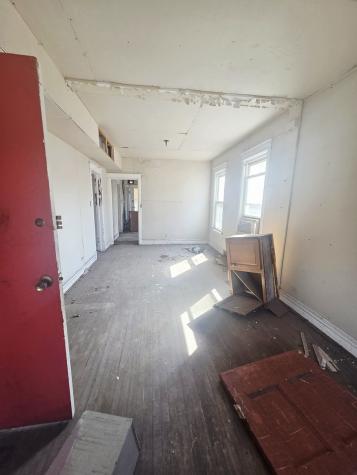 11705 South Lafayette Avenue Chicago IL 60628