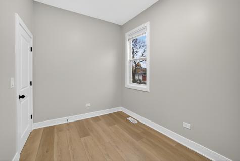 5102 West Belden Street Chicago IL 60639