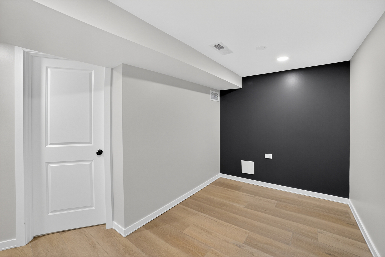 5102 West Belden Street Chicago IL 60639