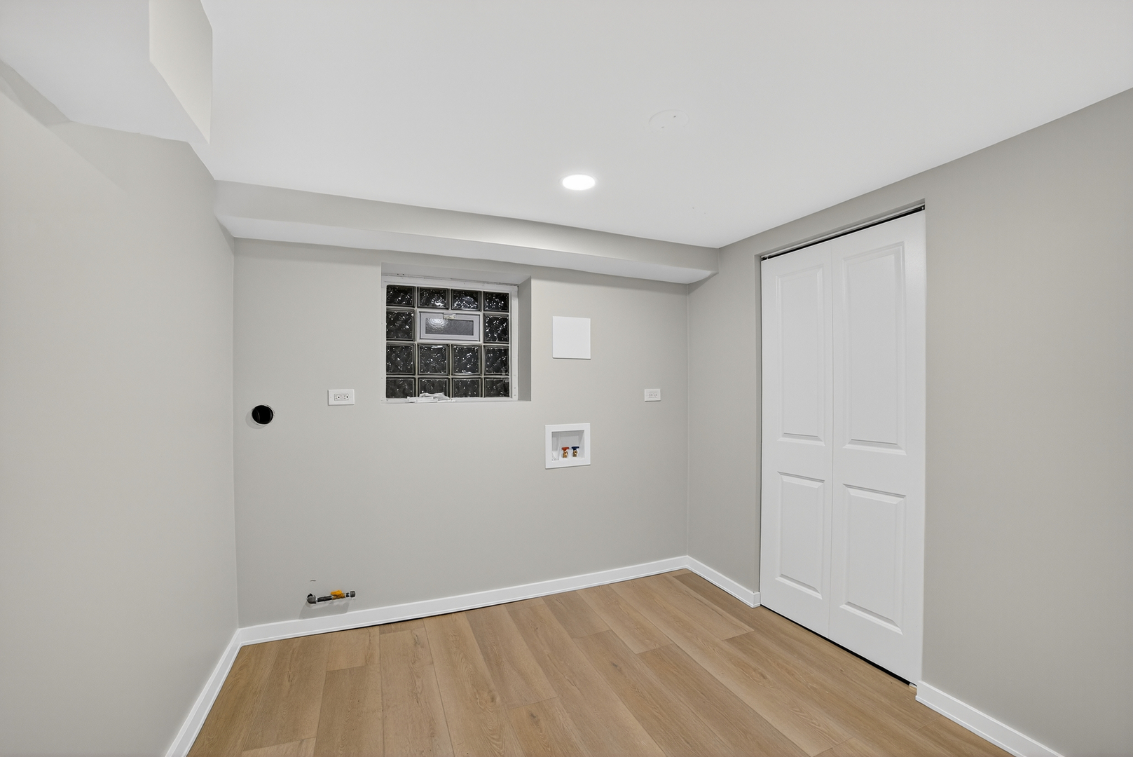 5102 West Belden Street Chicago IL 60639
