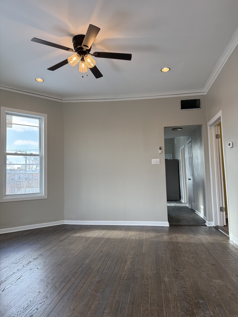 7144 South Saint Lawrence Avenue Chicago IL 60619