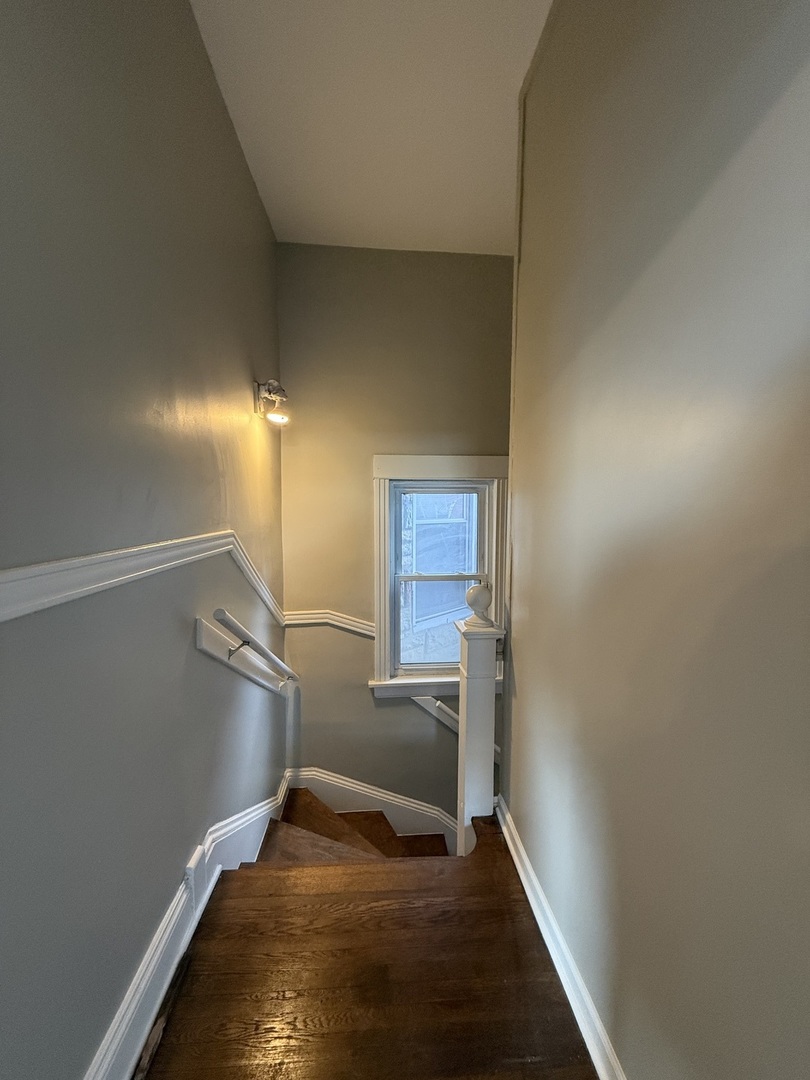 7144 South Saint Lawrence Avenue Chicago IL 60619