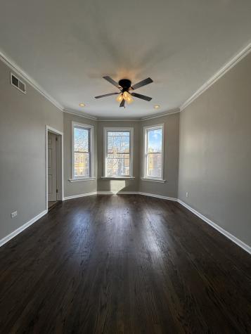 7144 South Saint Lawrence Avenue Chicago IL 60619