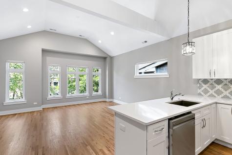 4217 South Indiana Avenue Chicago IL 60653