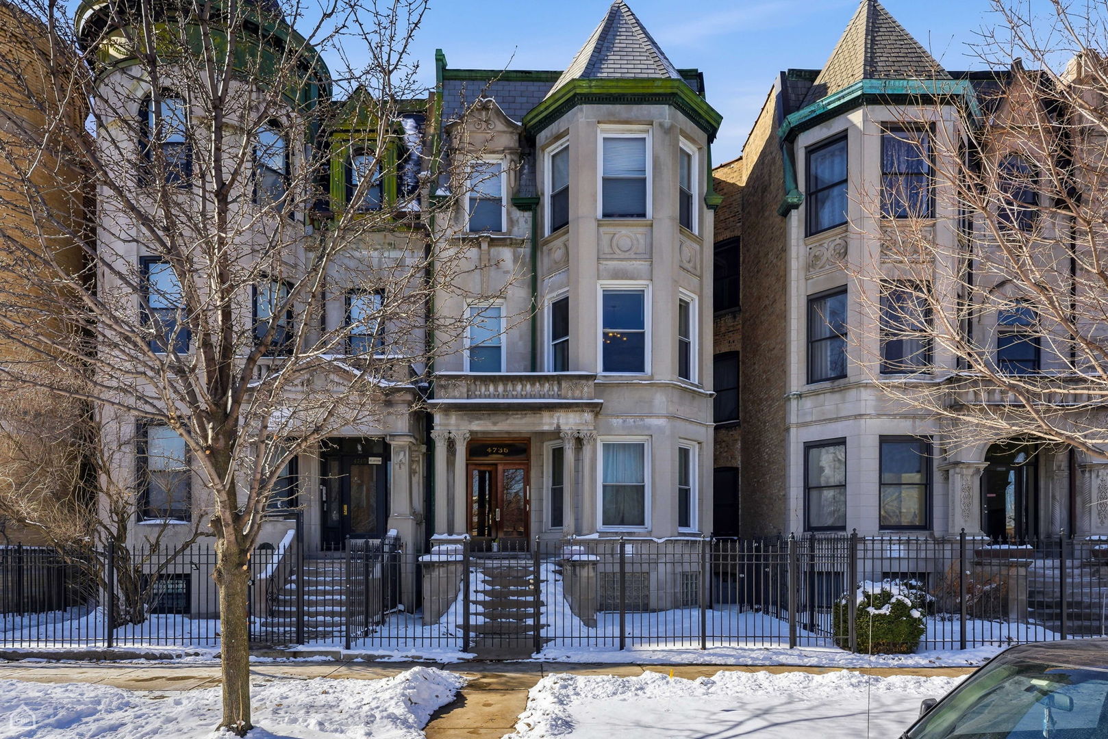 4736 South Prairie Avenue Chicago IL 60615