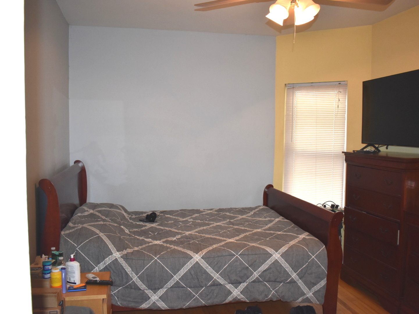 1749 West North Shore Avenue Chicago IL 60626