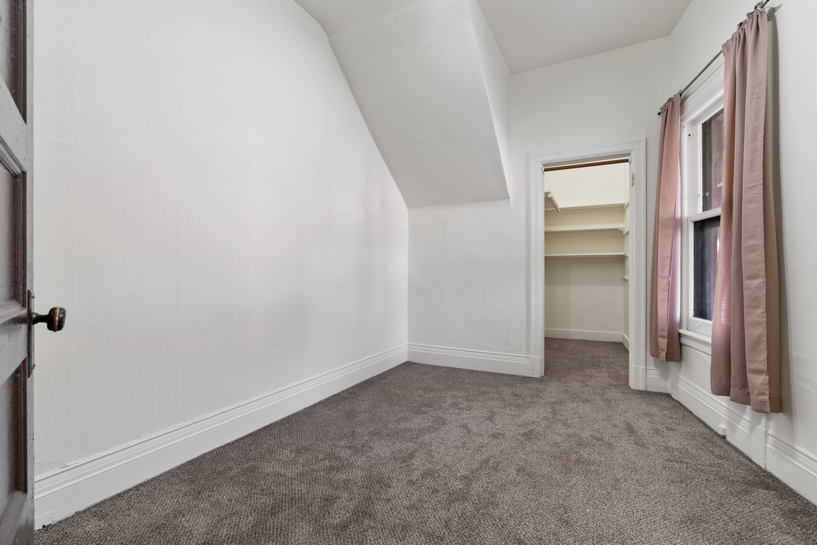 632 East 112th Street Chicago IL 60628