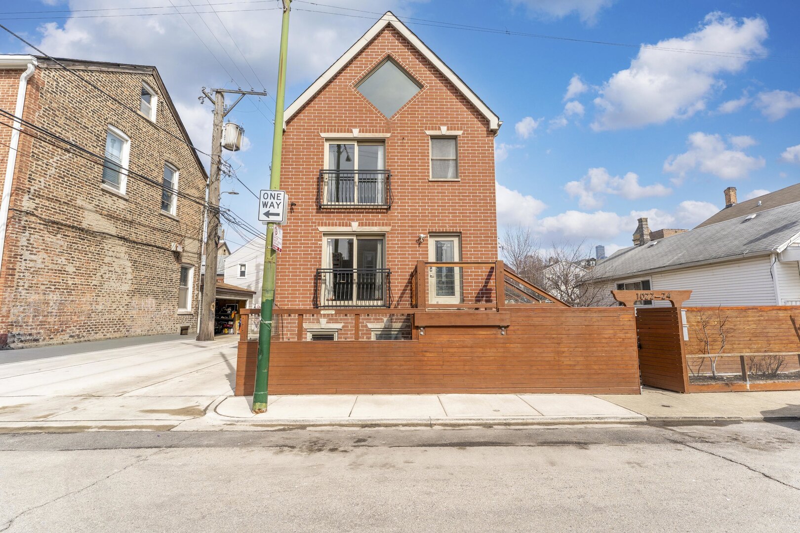 1024 West 18th Place Chicago IL 60608