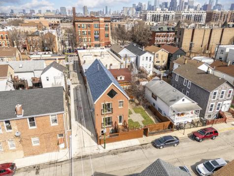 1024 West 18th Place Chicago IL 60608