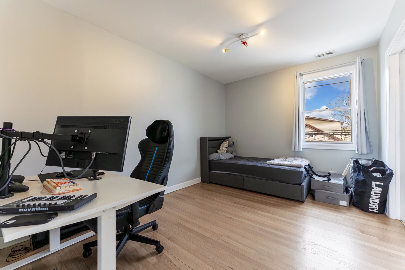 1024 West 18th Place Chicago IL 60608