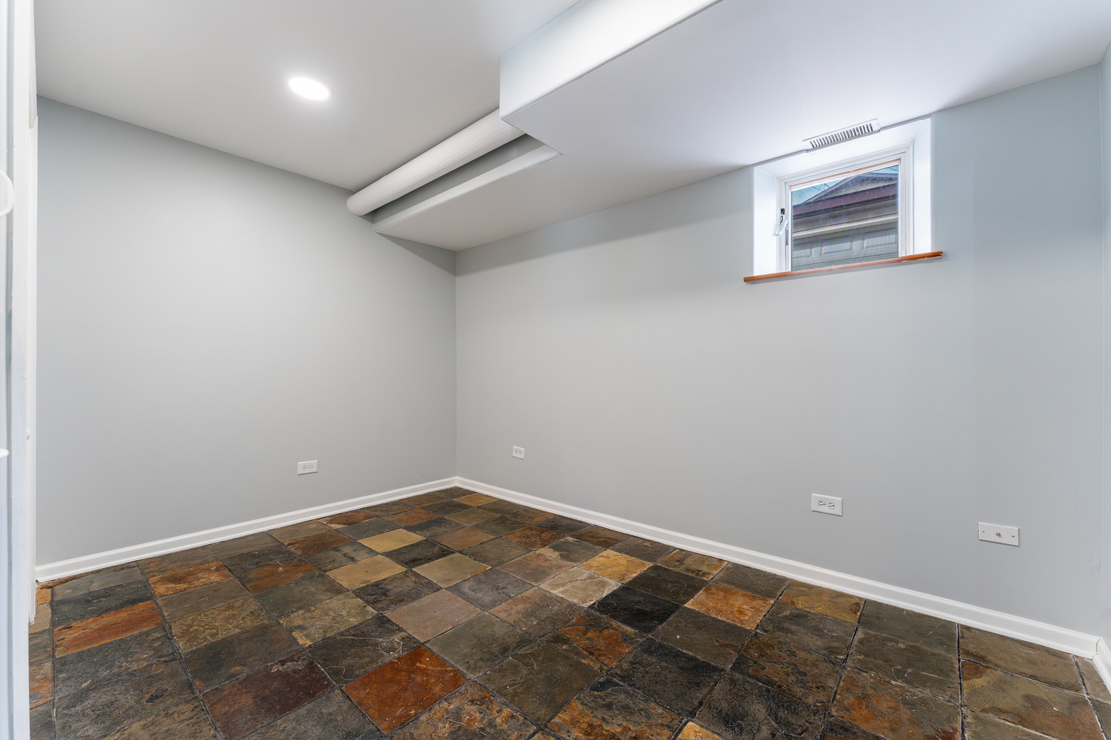 1024 West 18th Place Chicago IL 60608